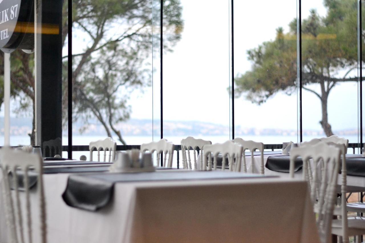 Camlik 87 Hotel Ayvalik Bagian luar foto