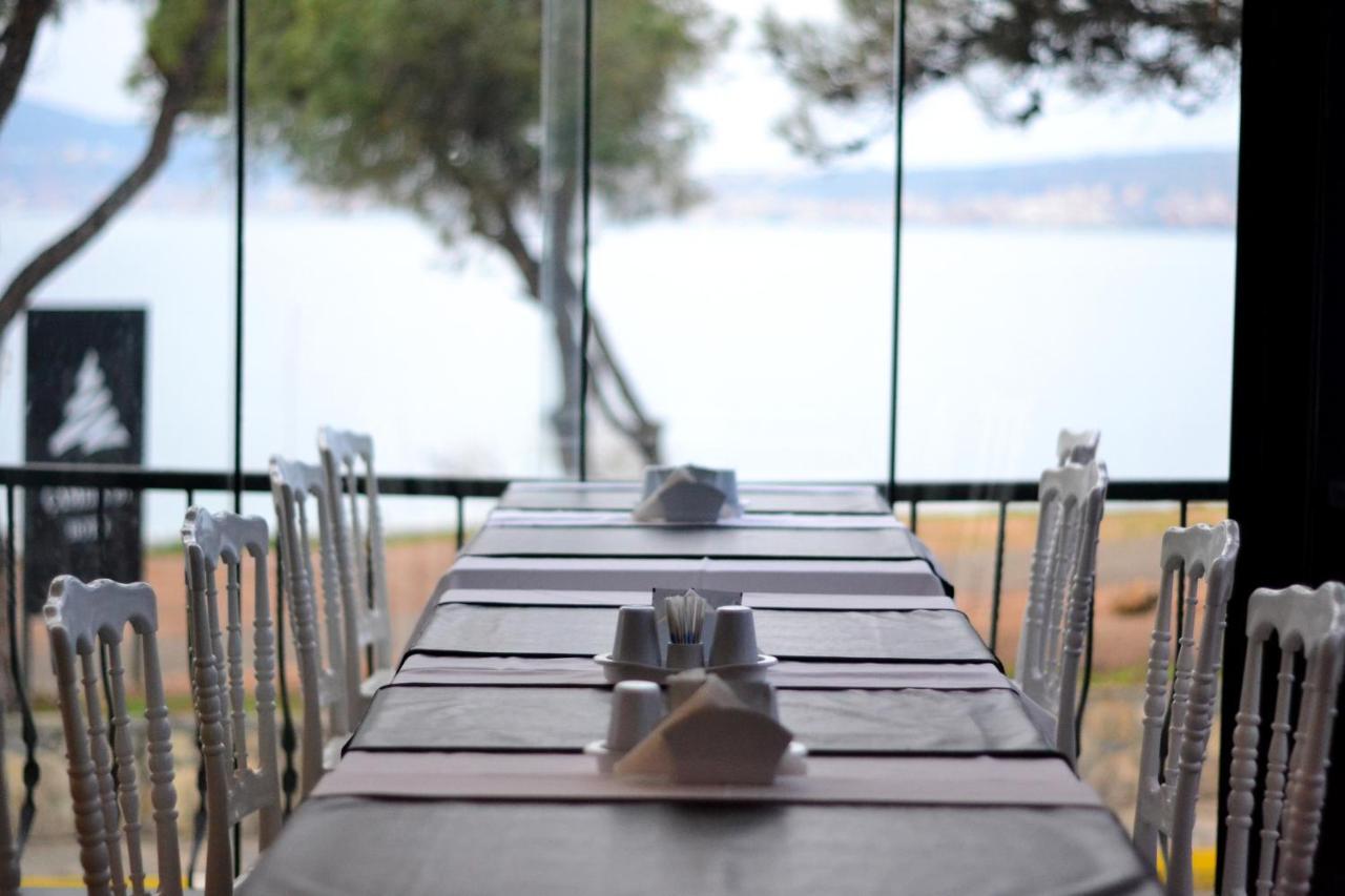 Camlik 87 Hotel Ayvalik Bagian luar foto