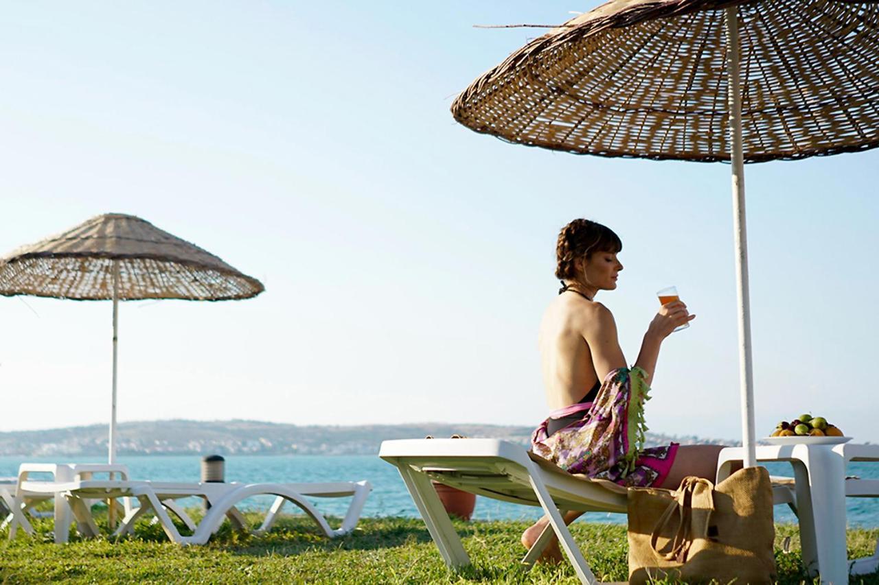 Camlik 87 Hotel Ayvalik Bagian luar foto