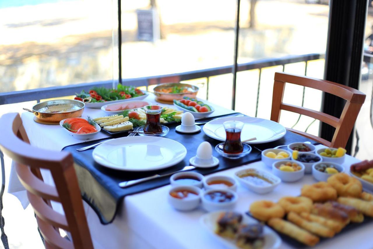 Camlik 87 Hotel Ayvalik Bagian luar foto