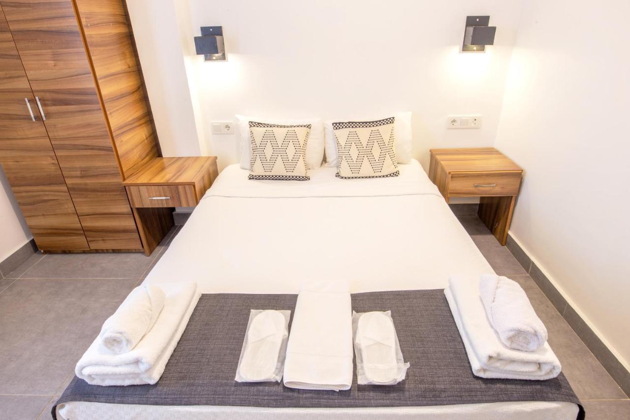 Camlik 87 Hotel Ayvalik Bagian luar foto